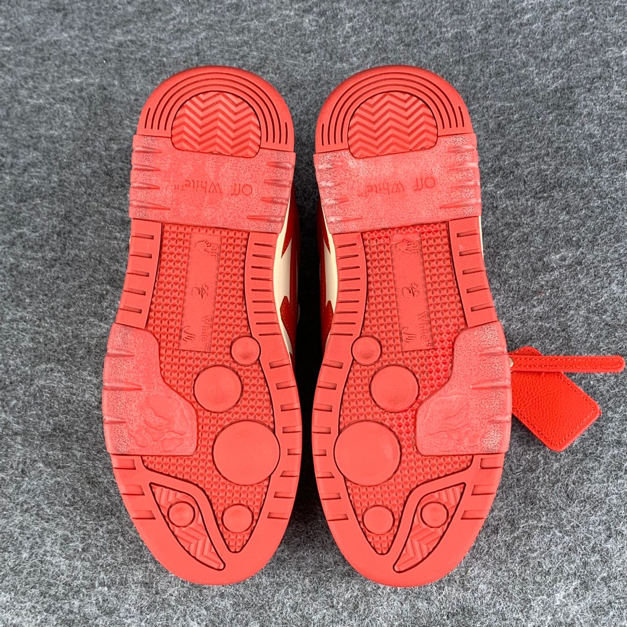 Off-White Out of Office 'Red White'