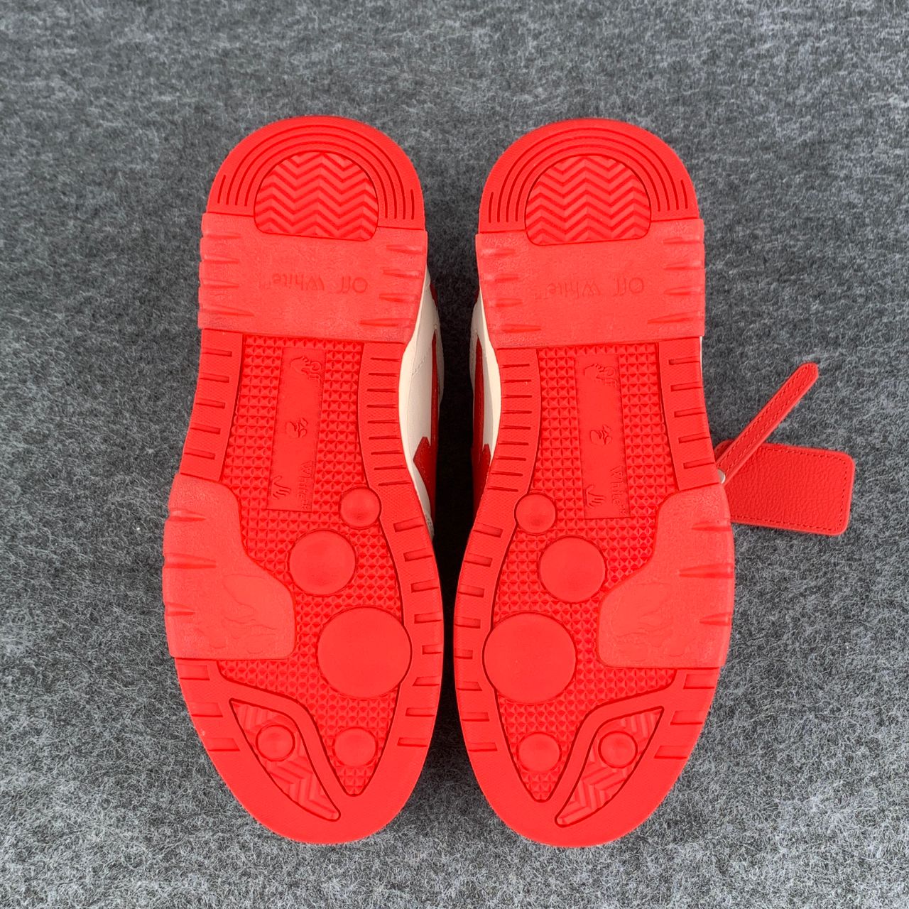 Off-White Out of Office 'White Red'