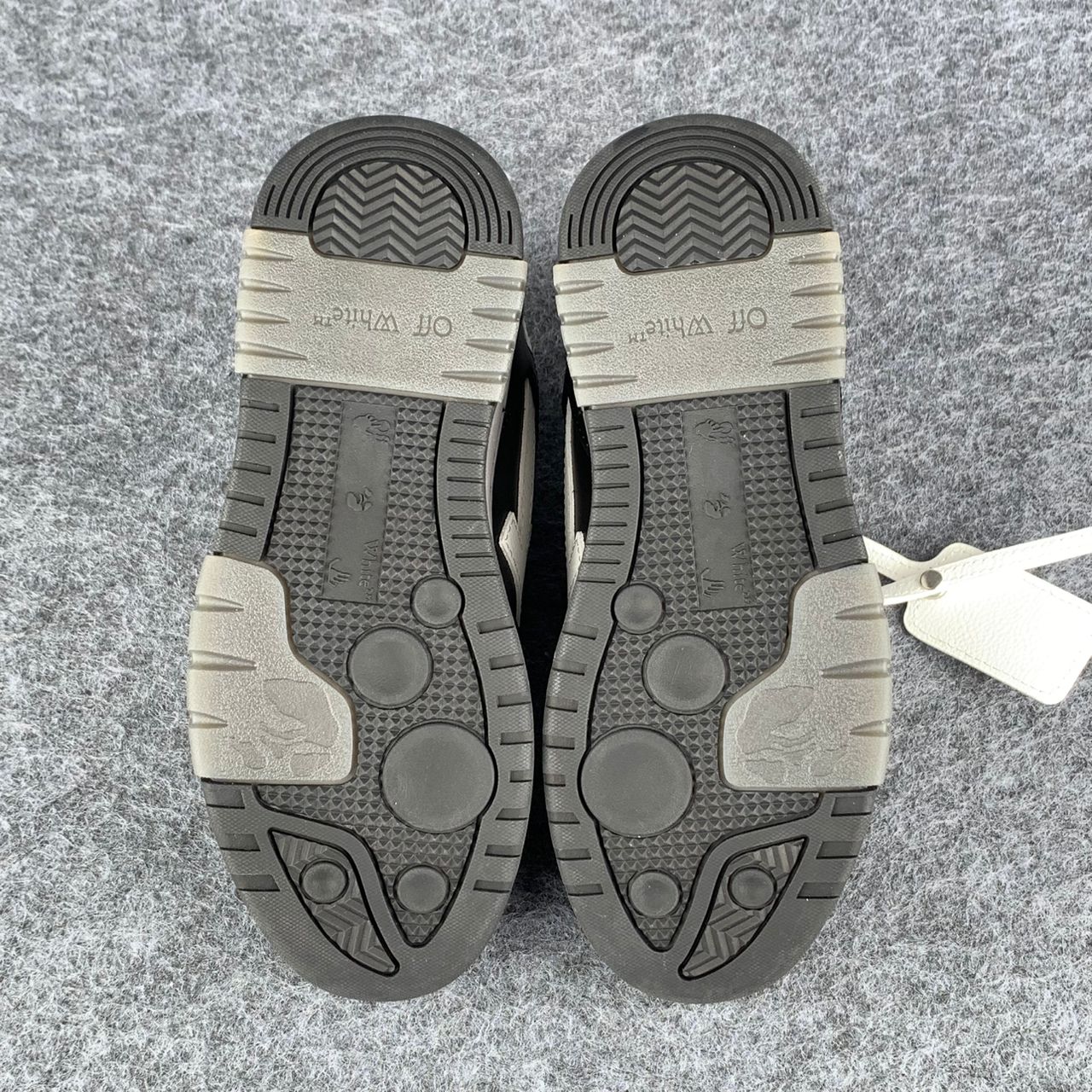 Off-White Out of Office 'Black Grey White' (SS22)