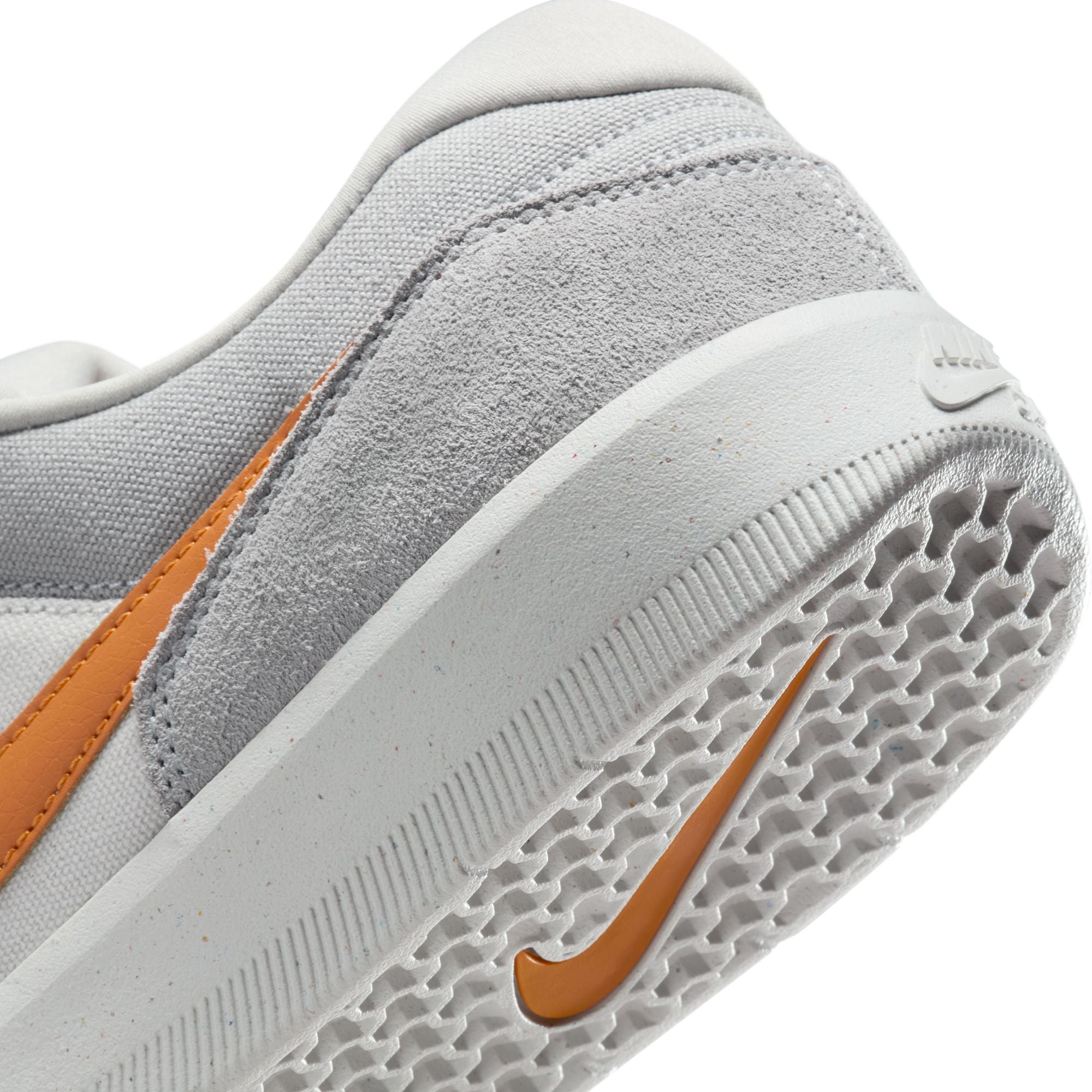Nike SB Force 58 - Platinum Tint/Monarch/Wolf Grey