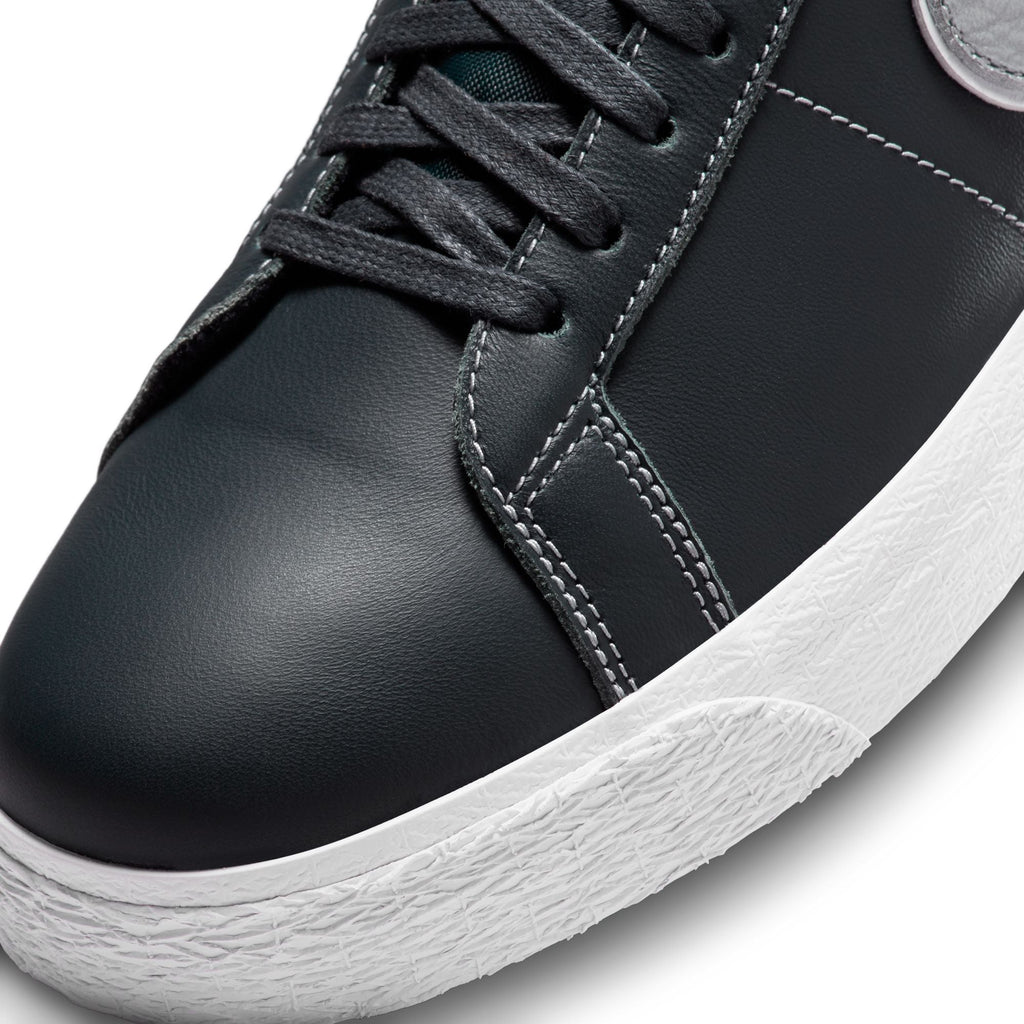Nike SB Zoom Blazer Mid - Mason Silva Blackened Blue/Wolf Grey