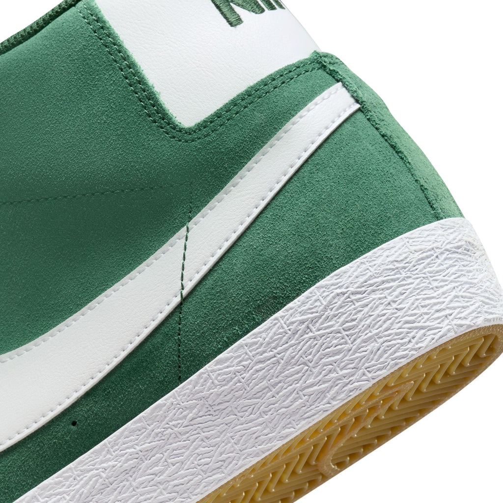 Nike SB Zoom Blazer Mid - Fir/White