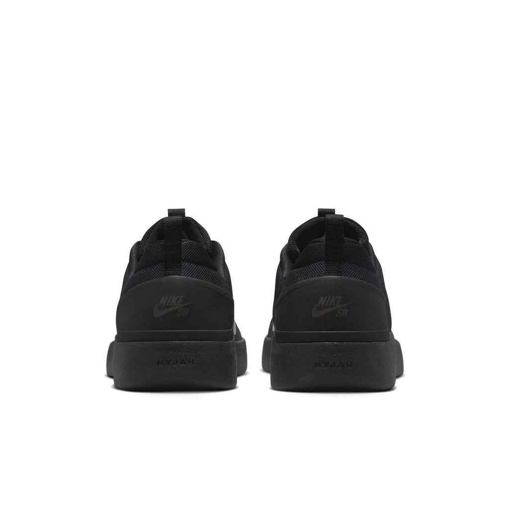 Nike SB Zoom Nyjah 4 - Black/White