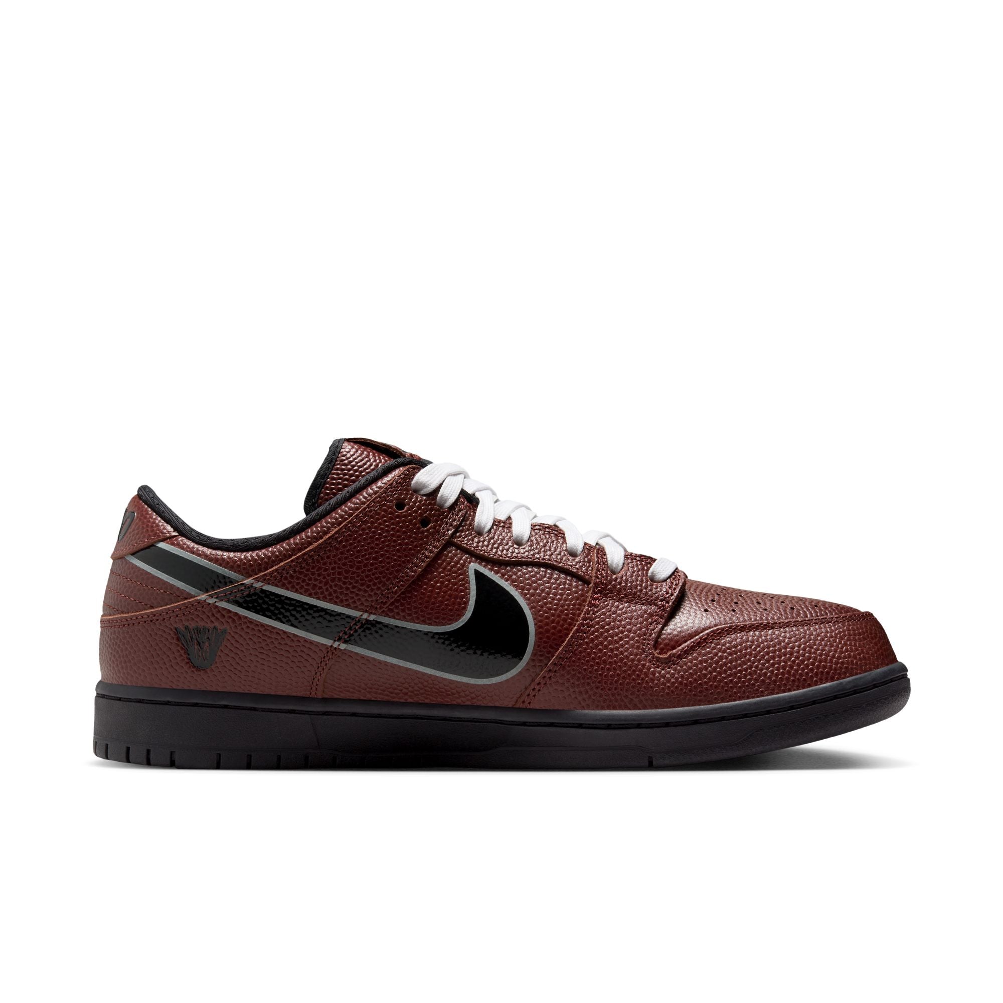 Nike SB Dunk Low Pro - Dark Pony/Black/Silver/White