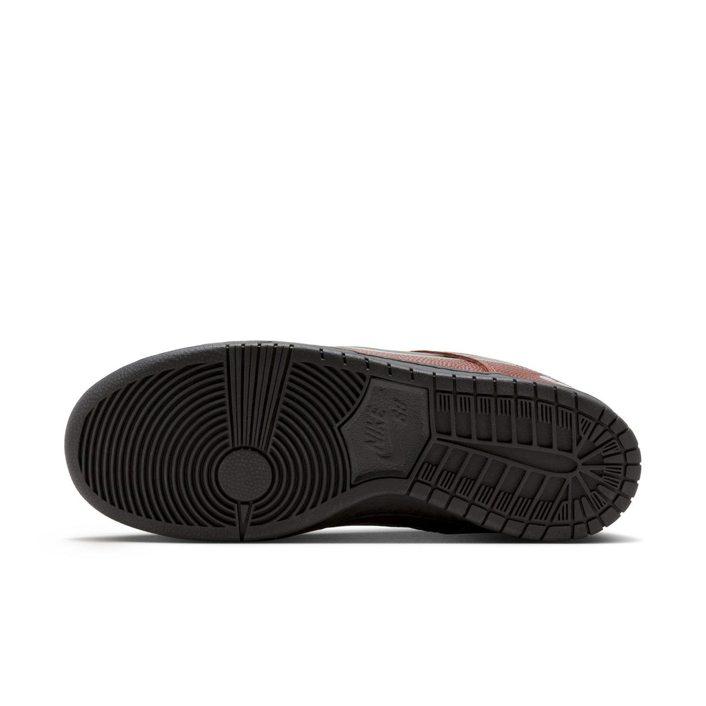 Nike SB Dunk Low Pro - Dark Pony/Black/Silver/White