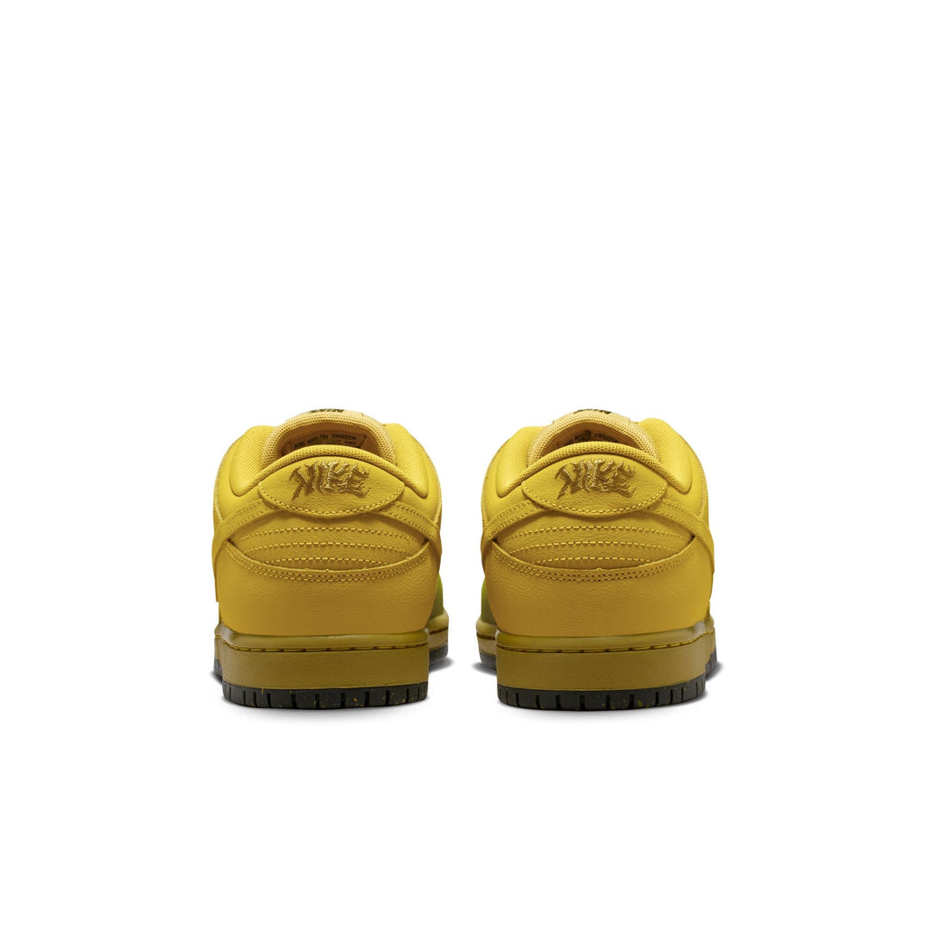 Nike SB Dunk Low Pro - Saffron Quartz/Pear
