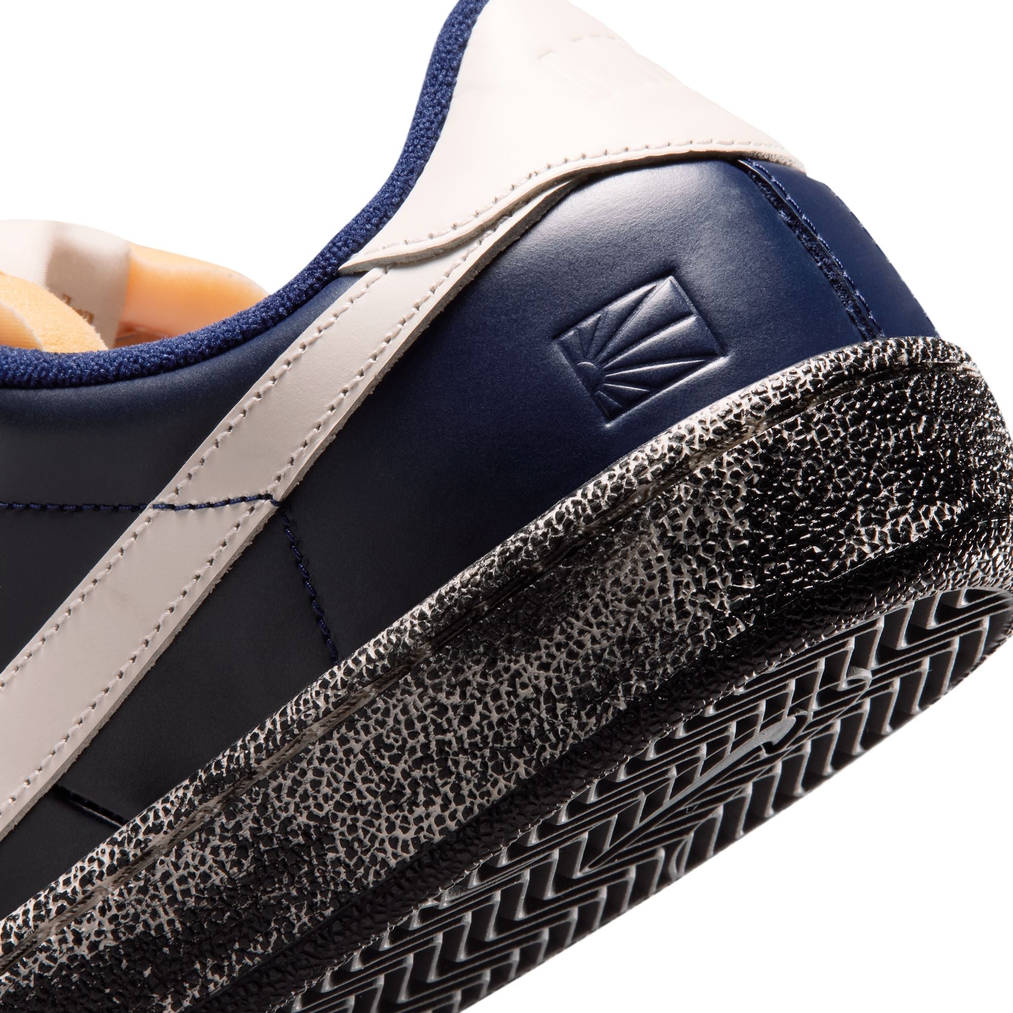 Nike SB Zoom Tennis Classic X Rassvet - Blue Void/Blue Void/Sail