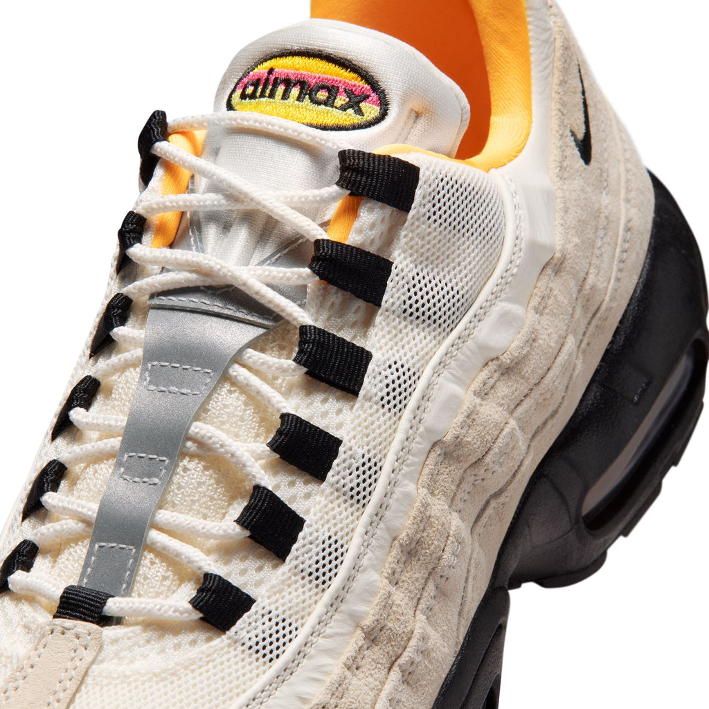 Nike SB Air Max 95 World Cup Pack - Sail/Black/Laser Orange