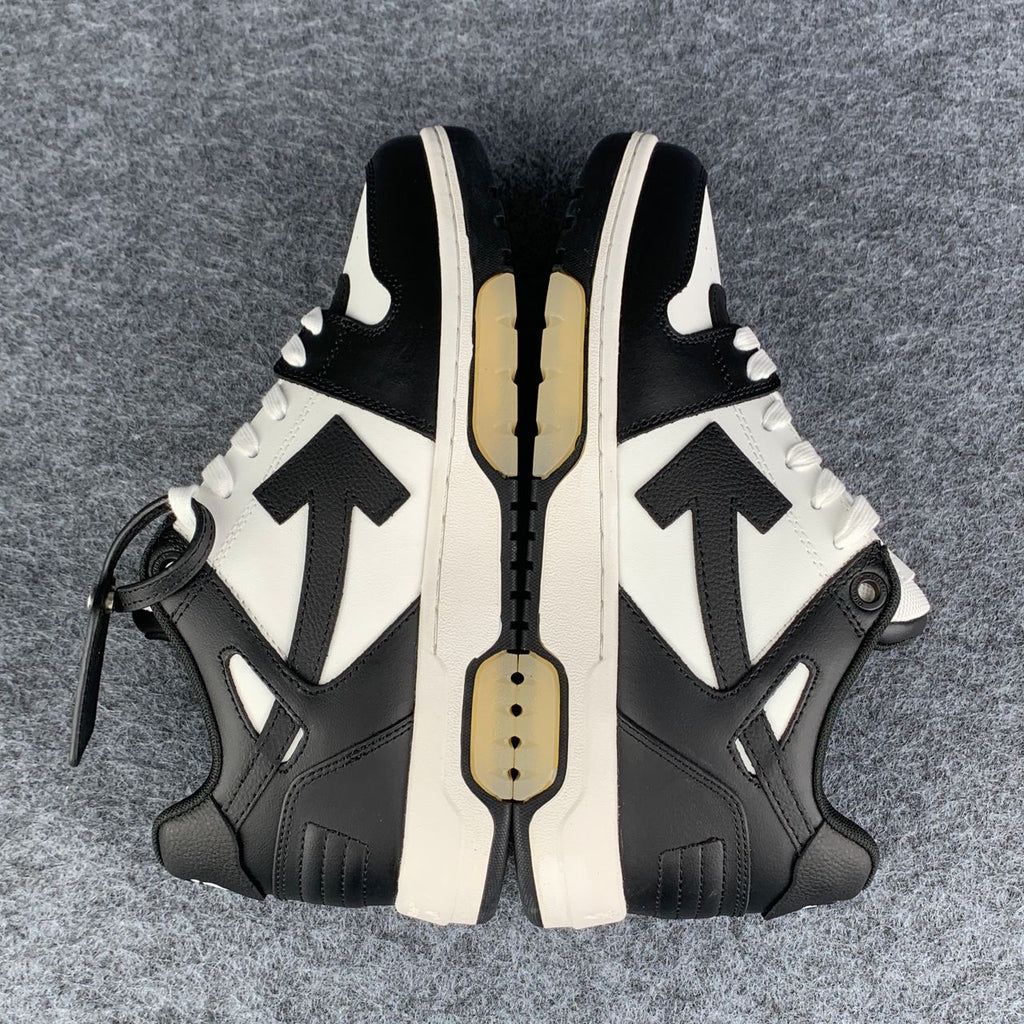 Off-White Out of Office 'White Black White'