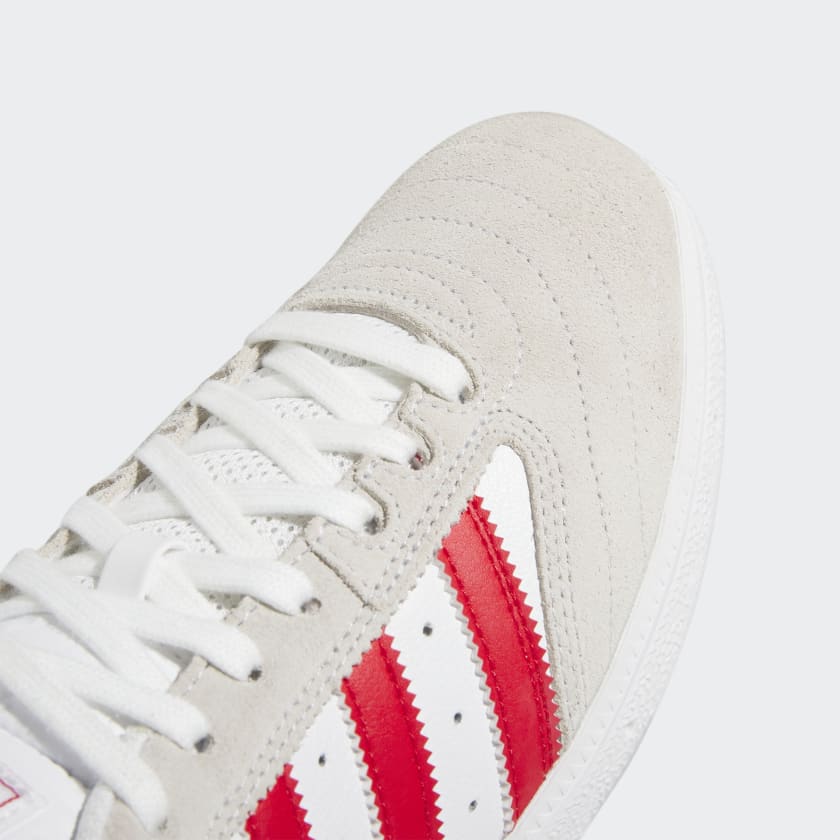 Adidas Busenitz - Cloud White/Better Scarlet/Gold Metallic