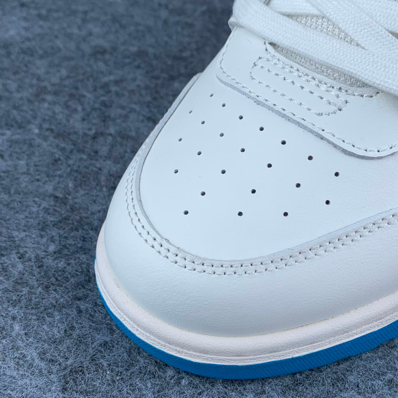 Off-White Out of Office 'White Blue' (SS21)
