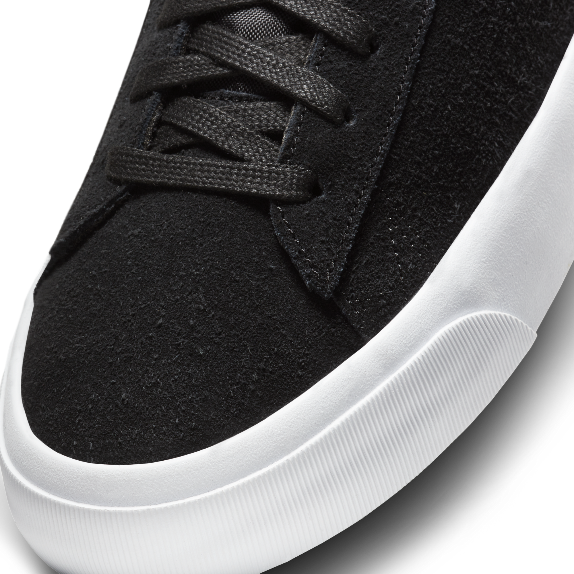 Nike SB Zoom Blazer Low Pro GT - Black/White/Gum
