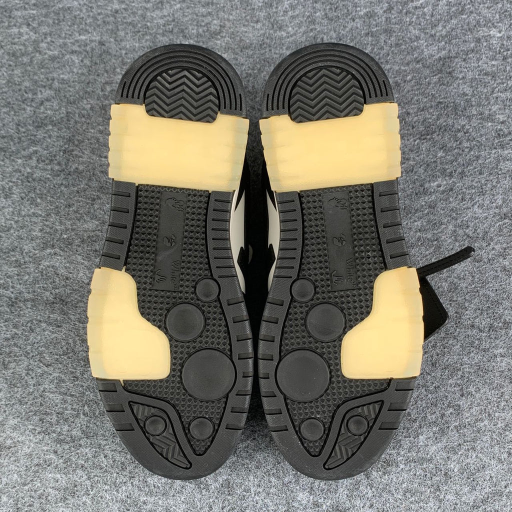 Off-White Out of Office 'White Black White'