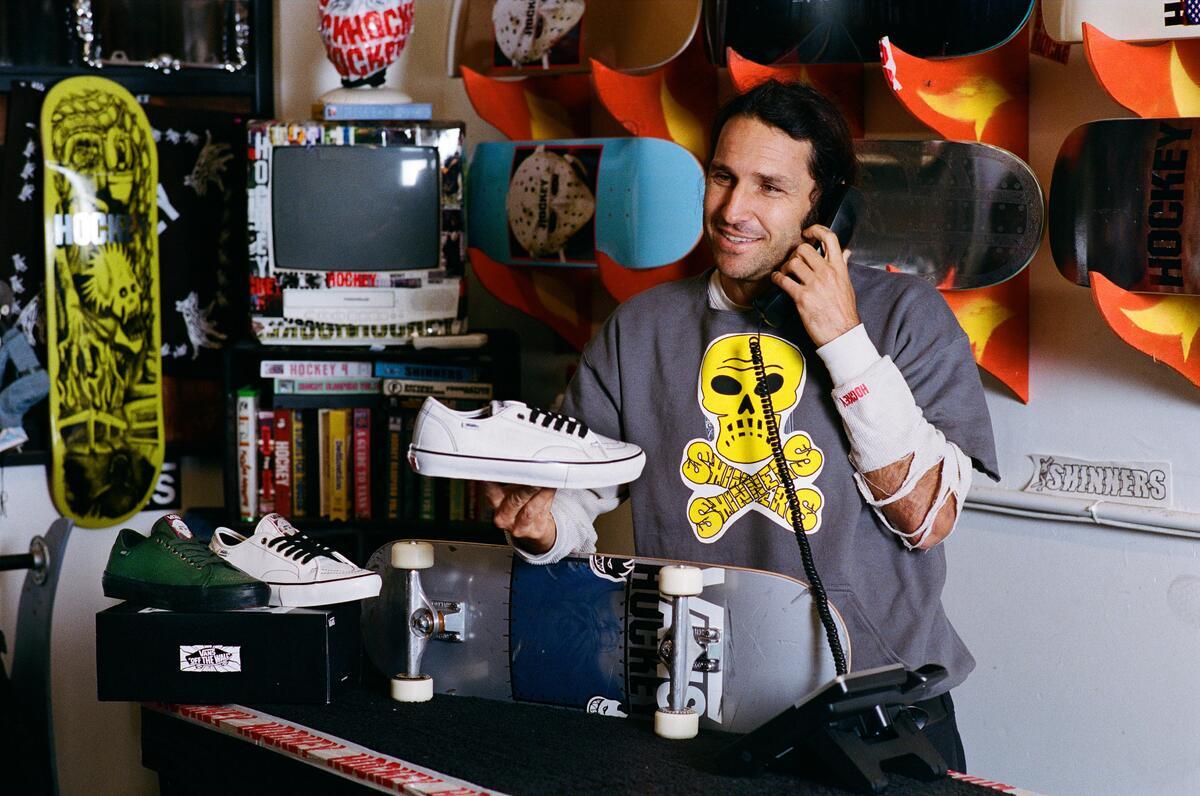 Vans X Hockey Skate AVE Classic VCU - White