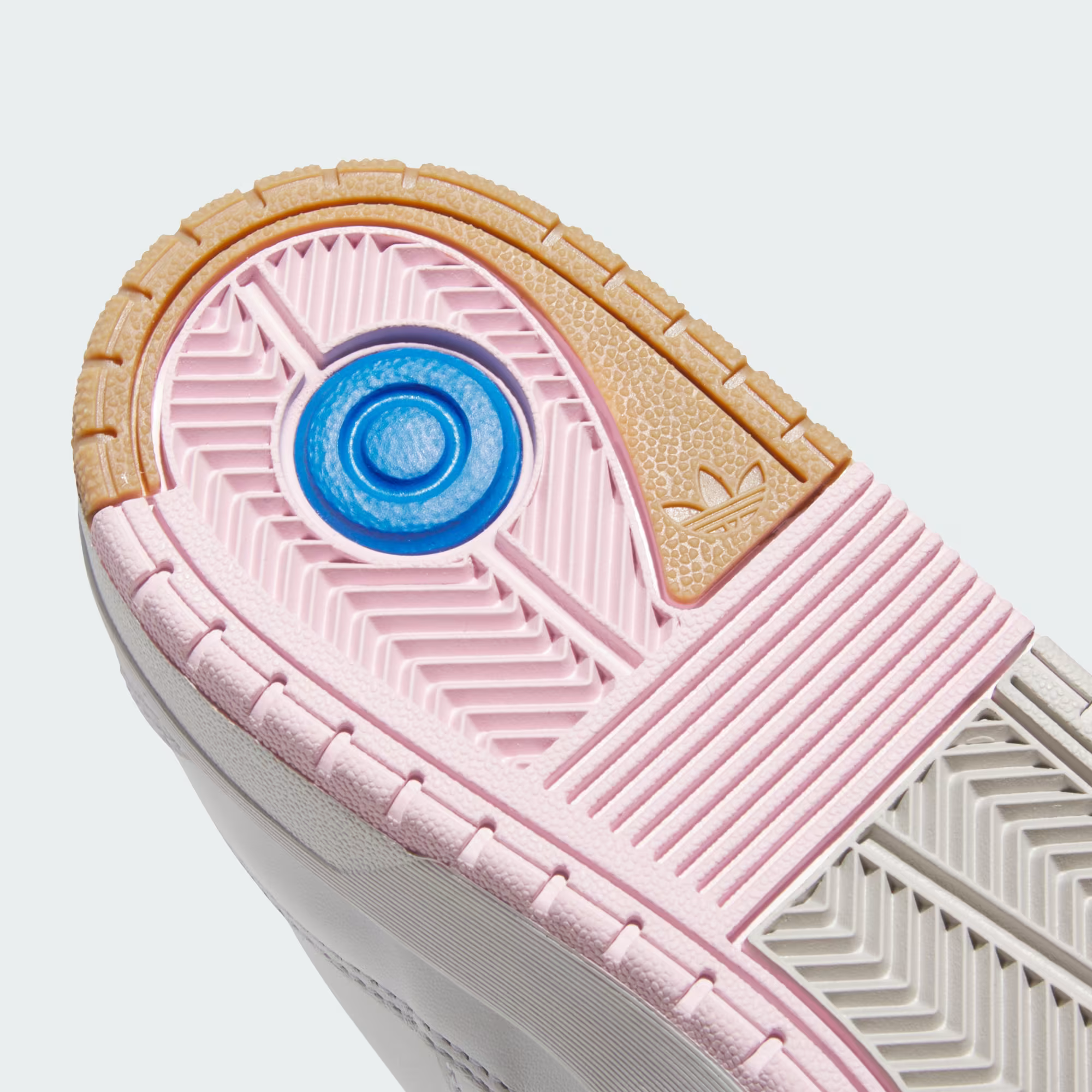 Adidas Tyshawn II - Cloud White / Cloud White / Gum