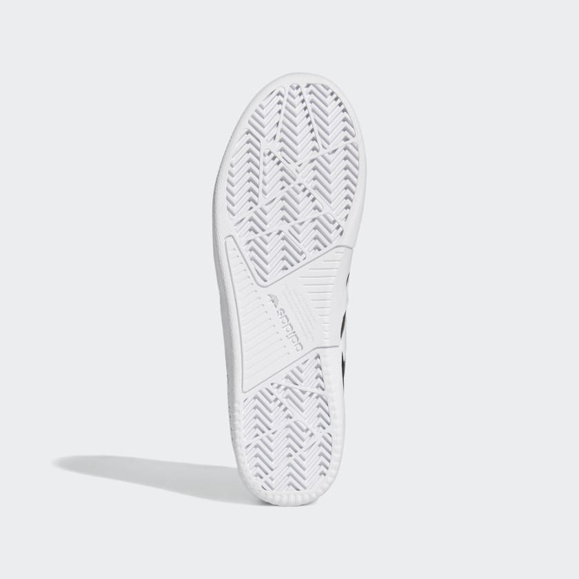 Adidas Tyshawn Low - Core Black/Cloud White/Gold Metallic